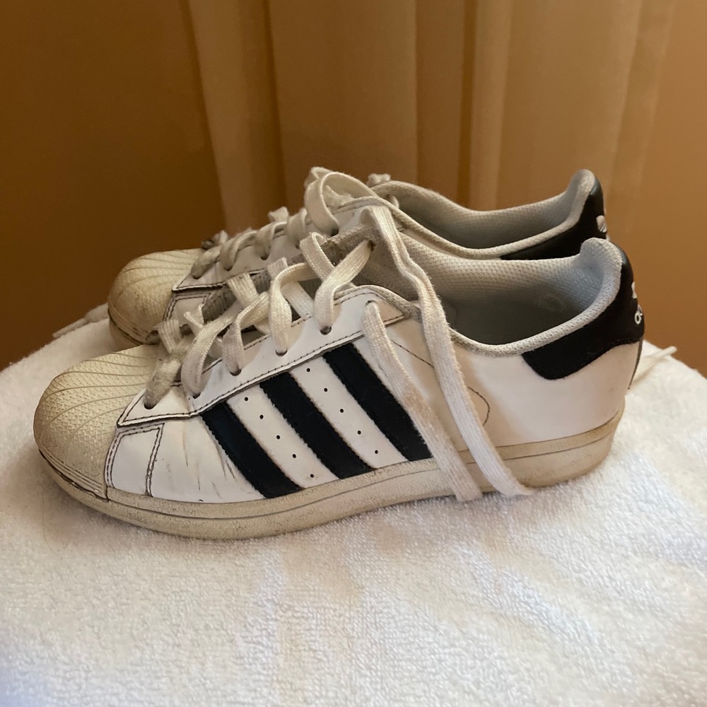 Adidas Superstars